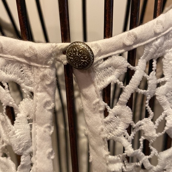 Anthropologie white Swiss dot and lace top - Picture 6 of 10